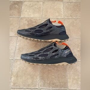 Merrell Men's Black and Orange Slip-On Sneakers, New without tags